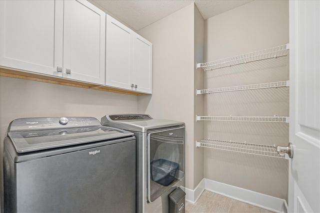 963 Dreamfield Drive, Byron Center, MI 49315