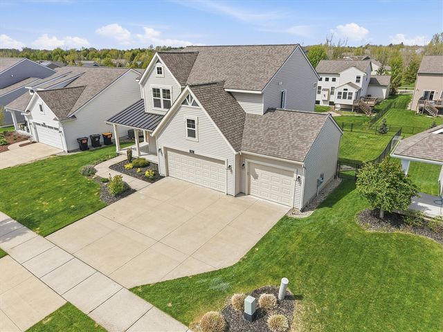 963 Dreamfield Drive, Byron Center, MI 49315