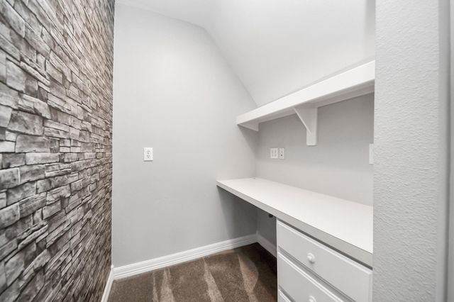 2815 Hidden Springs Circle, Manvel, TX 77578