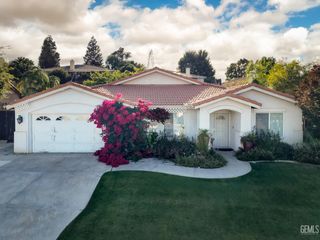 5710 Steelhead Drive, Bakersfield, CA 93306