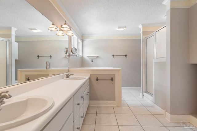 9965 Scenic Hwy, Pensacola, FL 32514