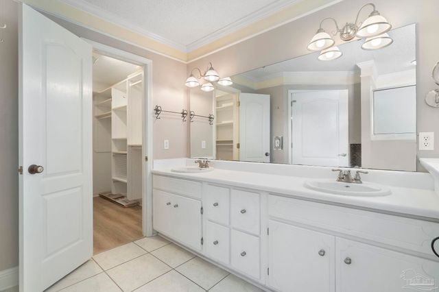 9965 Scenic Hwy, Pensacola, FL 32514