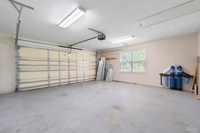 9965 Scenic Hwy, Pensacola, FL 32514