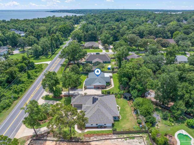 9965 Scenic Hwy, Pensacola, FL 32514