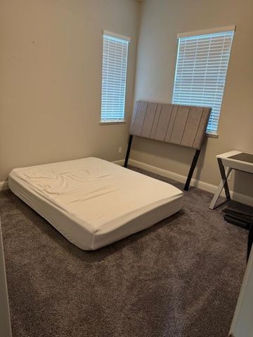 4234 Alamos Avenue, Clovis, CA 93619