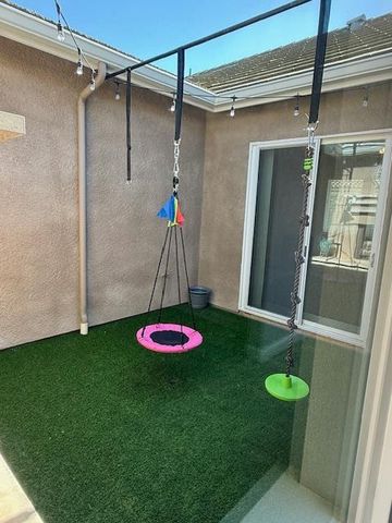 4234 Alamos Avenue, Clovis, CA 93619