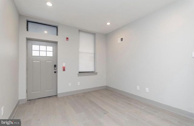 3339 RIDGE AVE, Philadelphia, PA 19132