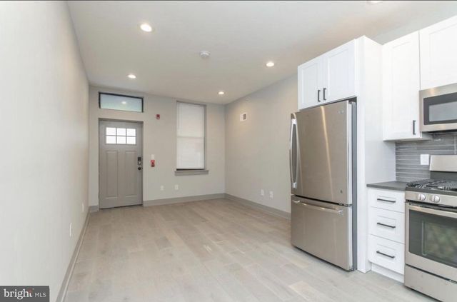 3339 RIDGE AVE, Philadelphia, PA 19132
