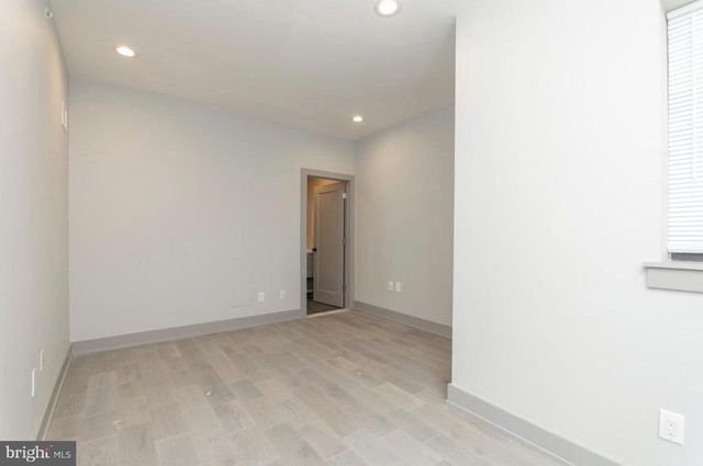 3339 RIDGE AVE, Philadelphia, PA 19132