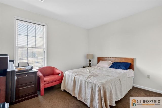 315 Regency Place 315, Woodbridge Proper, NJ 07095