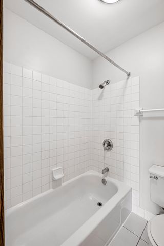 4009 Heritage Hills Drive 207, Bloomington, MN 55437