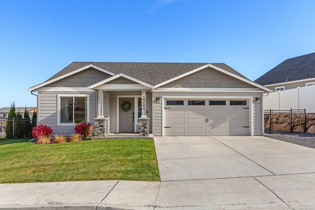 18105 E Selkirk Estates Rd, Greenacres, WA 99016