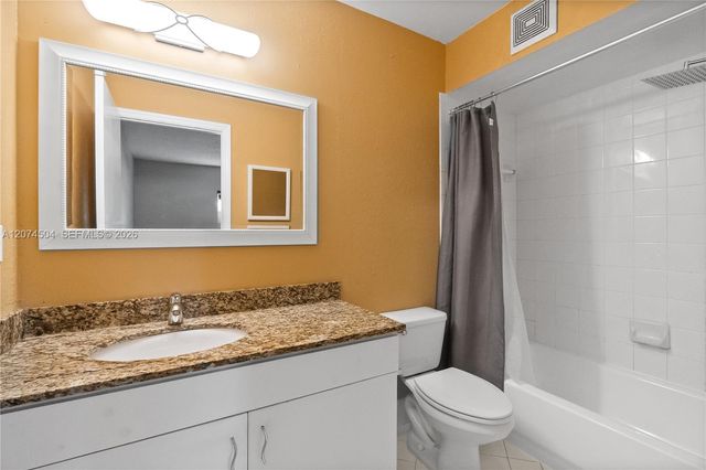 2082 Madeira Drive 2082, Weston, FL 33327