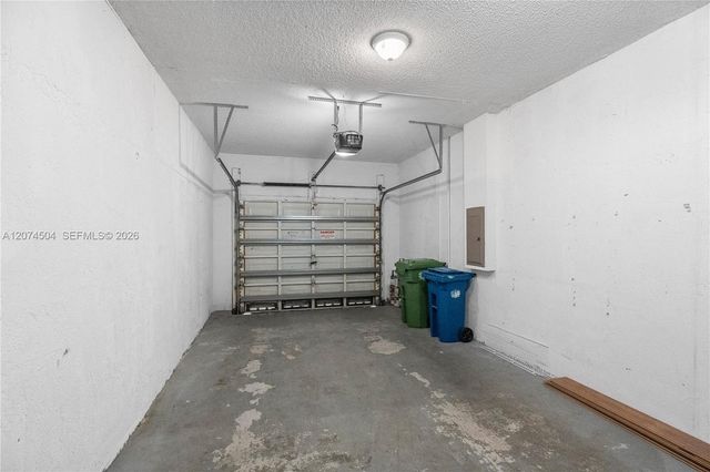 2082 Madeira Drive 2082, Weston, FL 33327