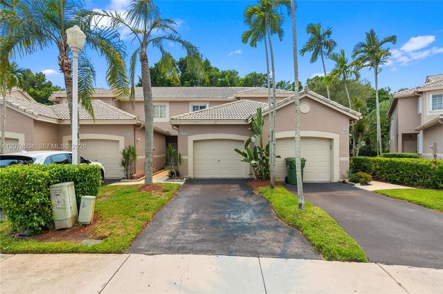 2082 Madeira Drive 2082, Weston, FL 33327