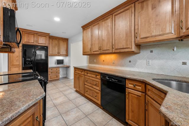 14847 Ingram Street, Livonia, MI 48154