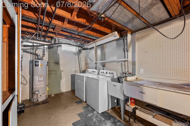 14847 Ingram Street, Livonia, MI 48154