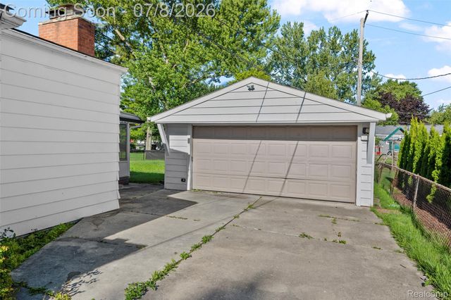 14847 Ingram Street, Livonia, MI 48154