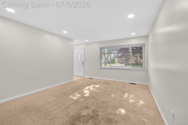 14847 Ingram Street, Livonia, MI 48154