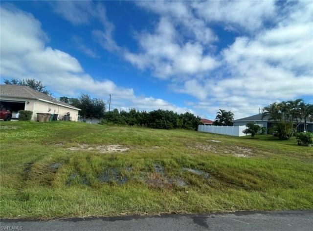 113 12th TER, Cape Coral, FL 33909
