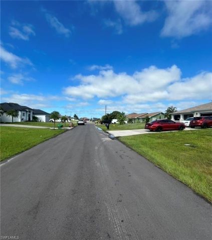 113 12th TER, Cape Coral, FL 33909