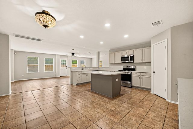 13822 Calm Wind Way Way, Houston, TX 77045