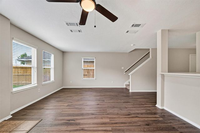 13822 Calm Wind Way Way, Houston, TX 77045
