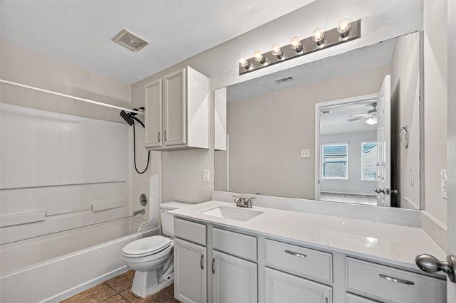 13822 Calm Wind Way Way, Houston, TX 77045