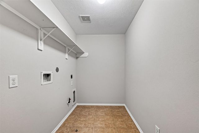 13822 Calm Wind Way Way, Houston, TX 77045