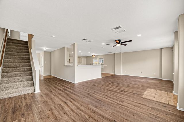 13822 Calm Wind Way Way, Houston, TX 77045
