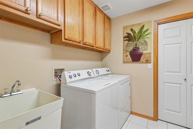 6200 Ep True Parkway 301, West Des Moines, IA 50266