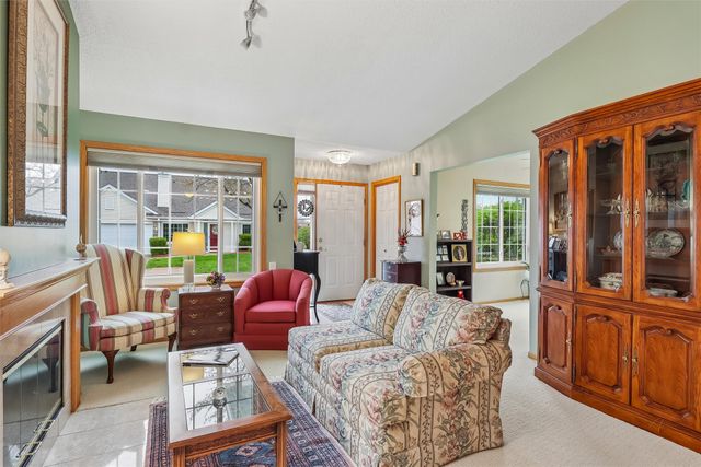 6200 Ep True Parkway 301, West Des Moines, IA 50266