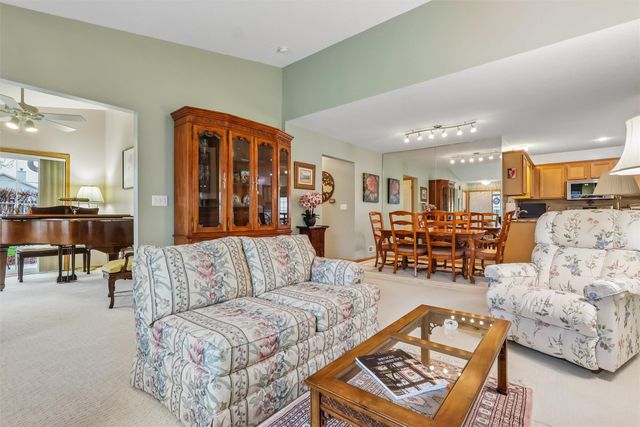 6200 Ep True Parkway 301, West Des Moines, IA 50266