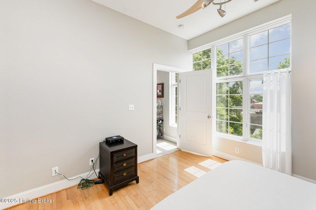 2011 Frankfort Ave 403, Louisville, KY 40206