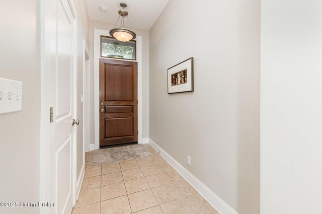 2011 Frankfort Ave 403, Louisville, KY 40206