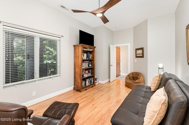 2011 Frankfort Ave 403, Louisville, KY 40206