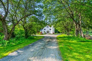 157 Seamans Road, New London, NH 03257
