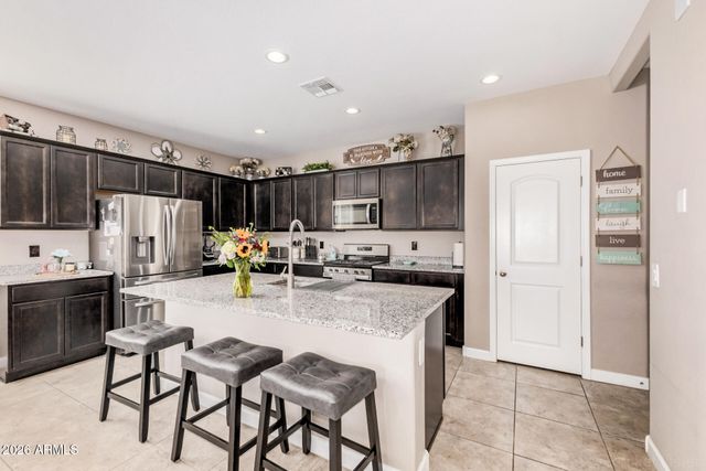 2149 N CAMDEN Drive, Florence, AZ 85132