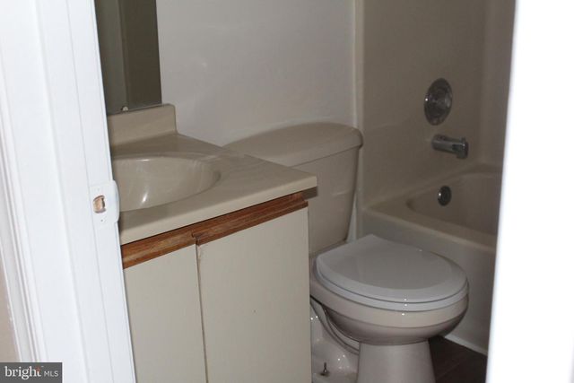 1316 DILLON CT, Capitol Heights, MD 20743