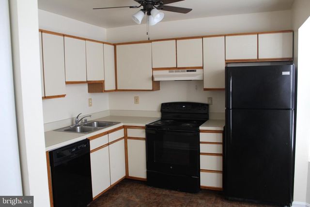 1316 DILLON CT, Capitol Heights, MD 20743