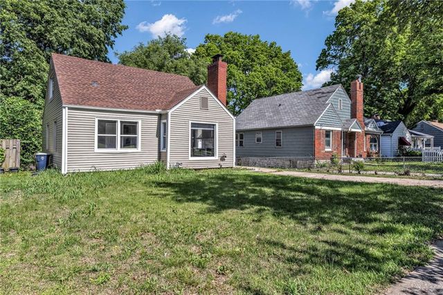 7130 the Paseo Boulevard, Kansas City, MO 64132