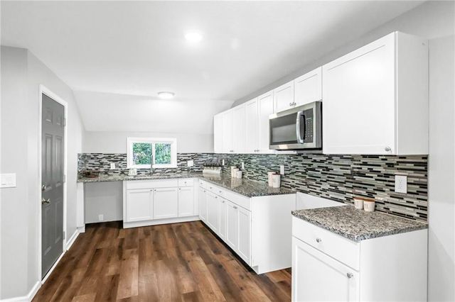 7130 the Paseo Boulevard, Kansas City, MO 64132