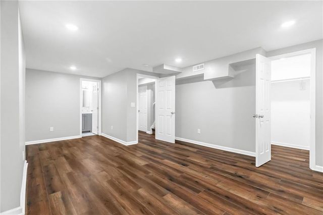 7130 the Paseo Boulevard, Kansas City, MO 64132