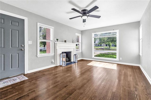 7130 the Paseo Boulevard, Kansas City, MO 64132