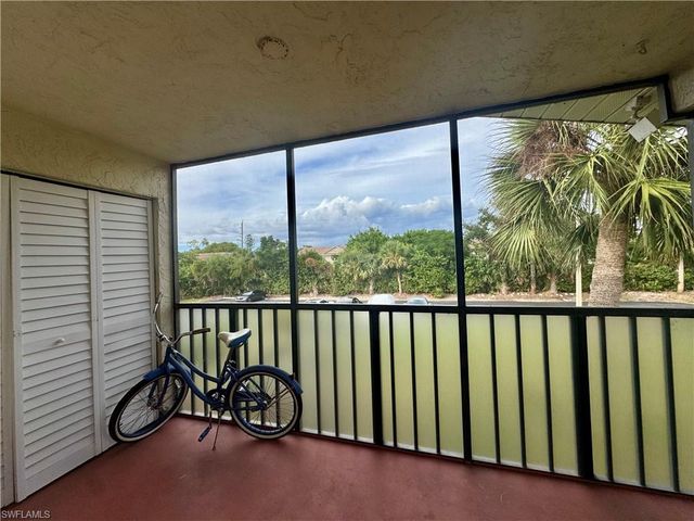 8061 Country RD 202, Fort Myers, FL 33919