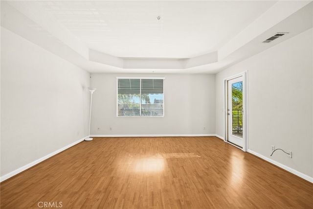 208 N Lincoln Avenue 303, Monterey Park, CA 91755