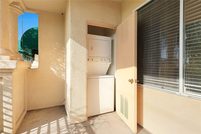 208 N Lincoln Avenue 303, Monterey Park, CA 91755