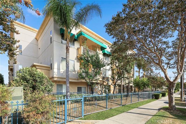 208 N Lincoln Avenue 303, Monterey Park, CA 91755