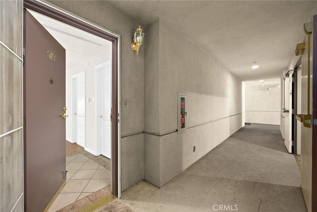 208 N Lincoln Avenue 303, Monterey Park, CA 91755
