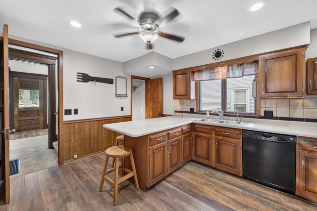 501 W Rollin Street, Edgerton, WI 53534